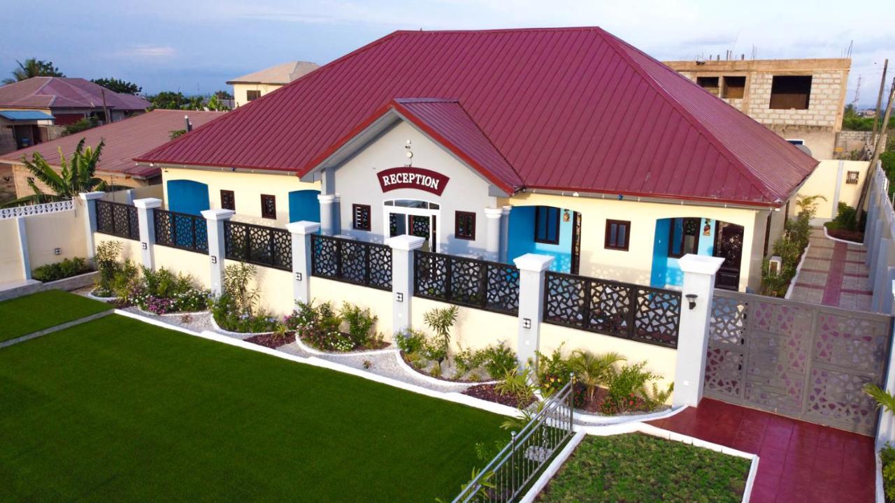 Bella Ella Hotel & Event Center Kasoa Ngoại thất bức ảnh